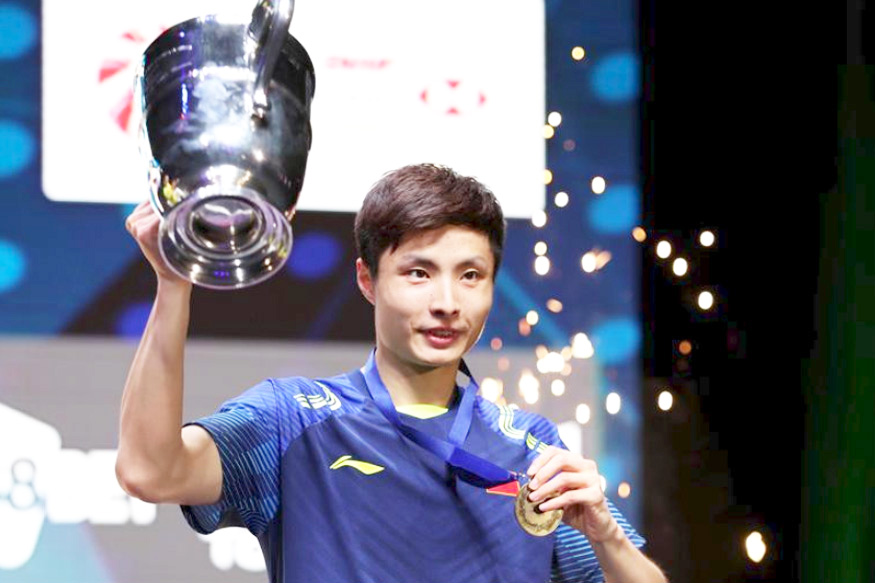 ಶಿ ಯೂಕಿ ಆಲ್ ಇಂಗ್ಲೆಂಡ್ ಚಾಂಪಿಯನ್